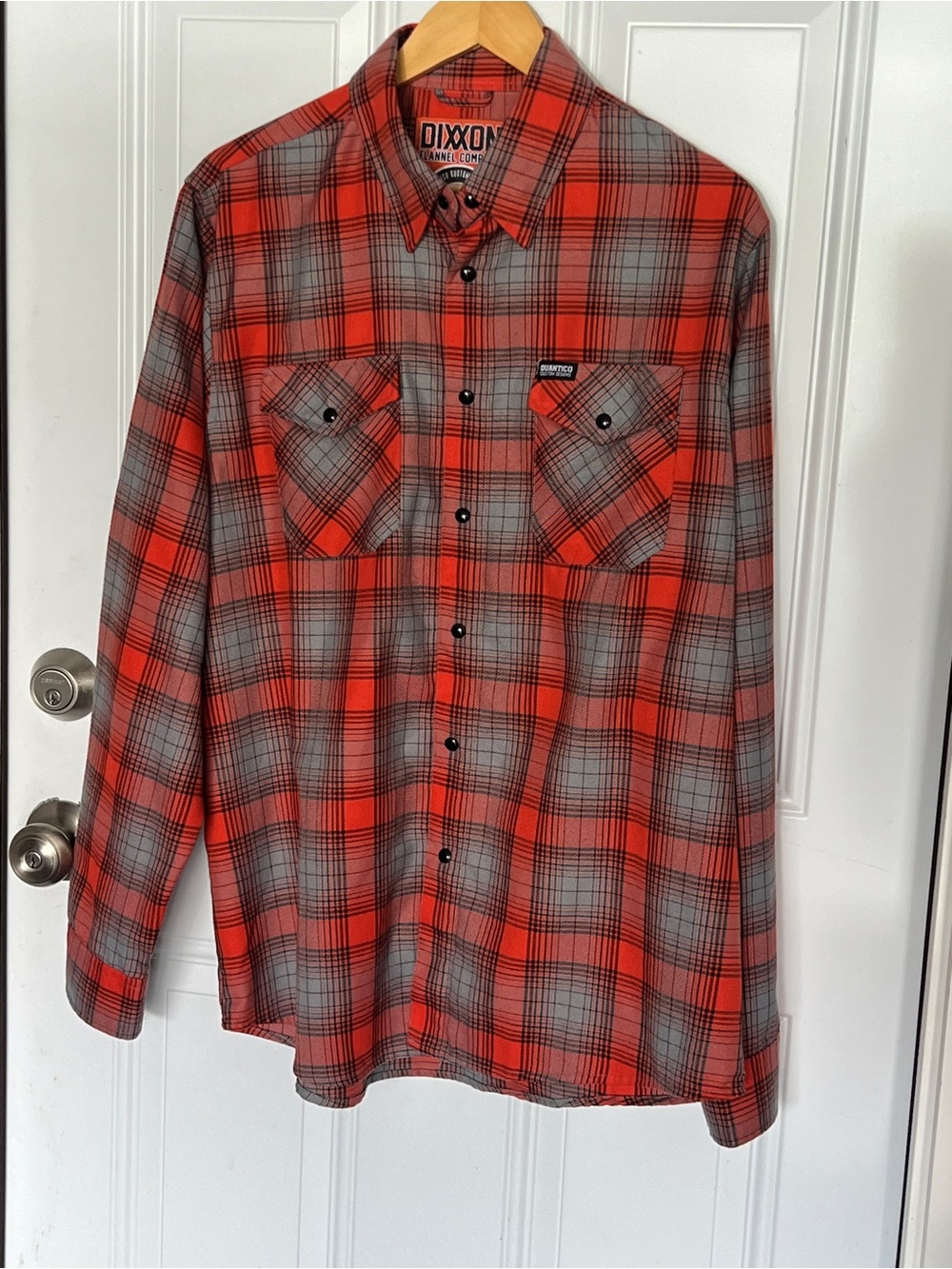 Dixxon Quantico sz L